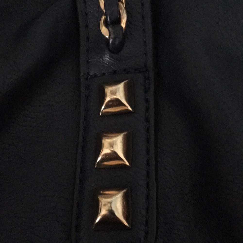 Handbag - Picture 6 of 14